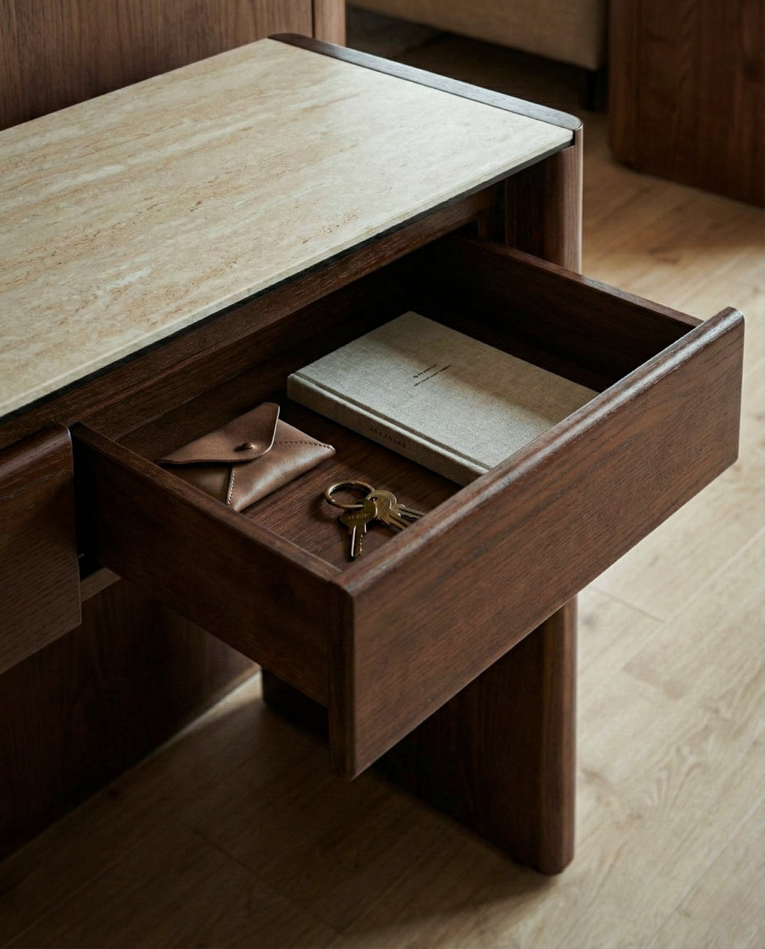 트로페즈 테이블 콘솔